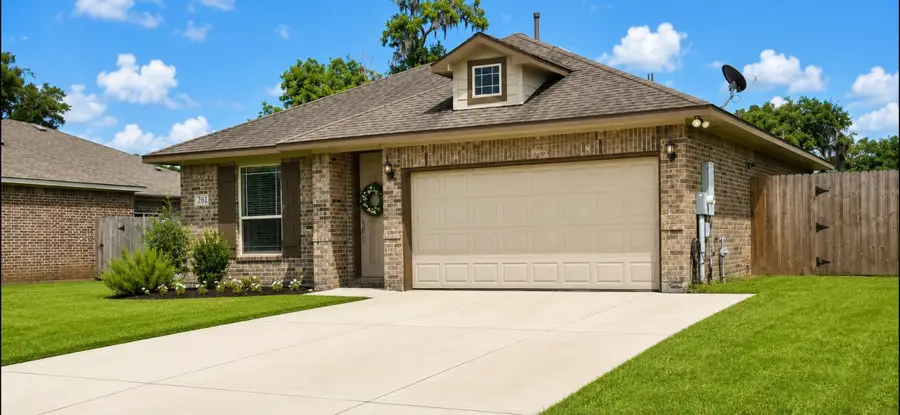 261 Inwood Drive, West Columbia, TX 77486 - #3