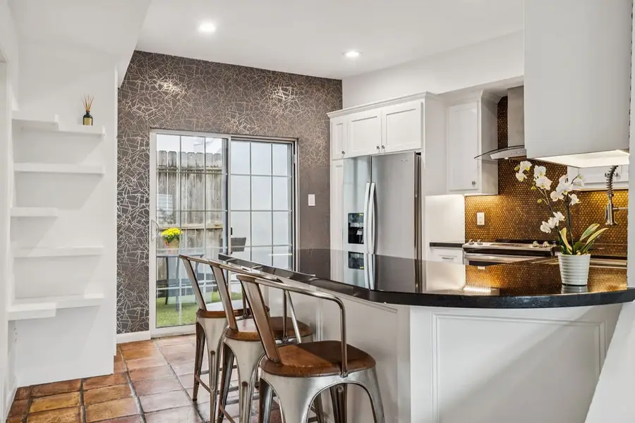 1300 Augusta Drive #23, Houston, TX 77057 - Image #3