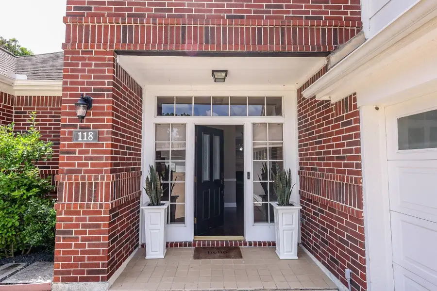 118 Mill Trail Drive, Sugar Land, TX 77498 - #3