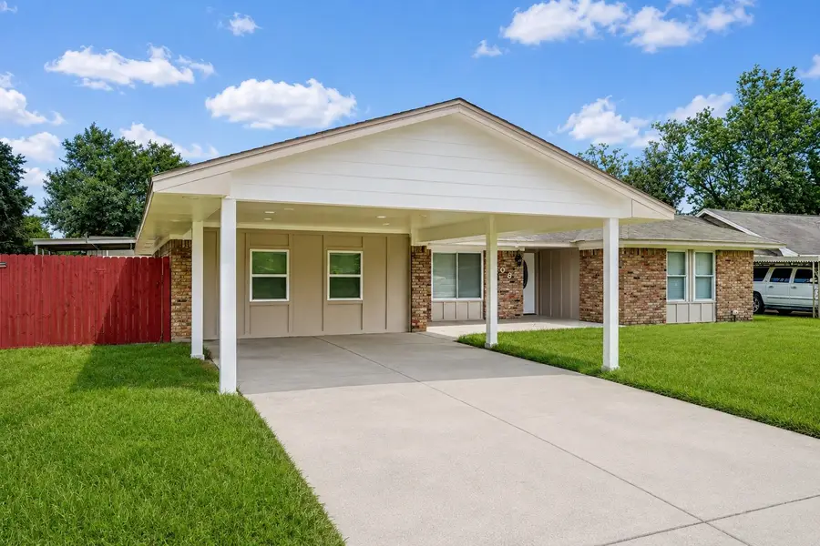 203 Doverfield Drive, Houston, TX 77037 - #2