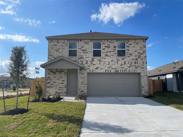 1113 Live Oak Avenue, Bay City, TX 77414