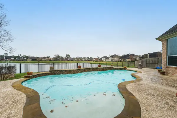 19502 Lakeside View Drive, Spring, TX 77388
