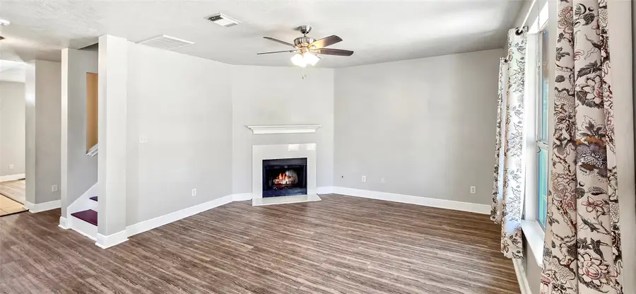 4519 Regal Drive, Baytown, TX 77521 - Image #3