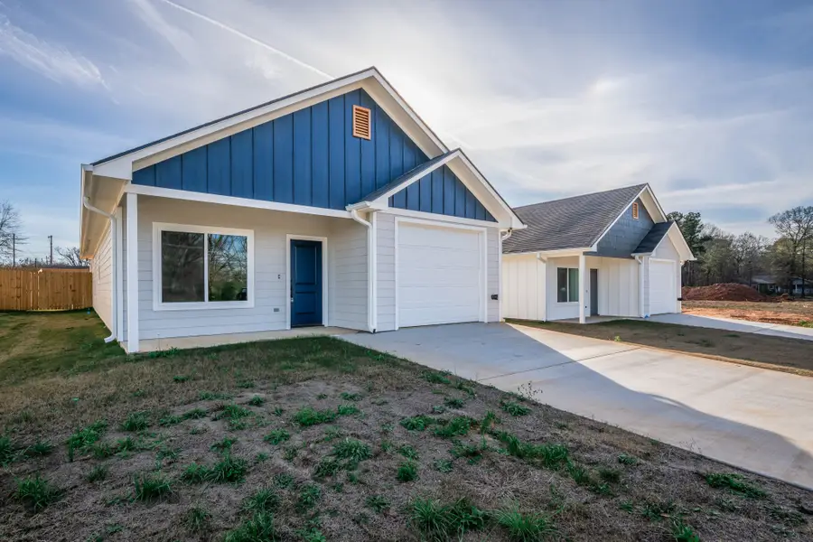 390 Alexander Street, Kilgore, TX 75662 - #3