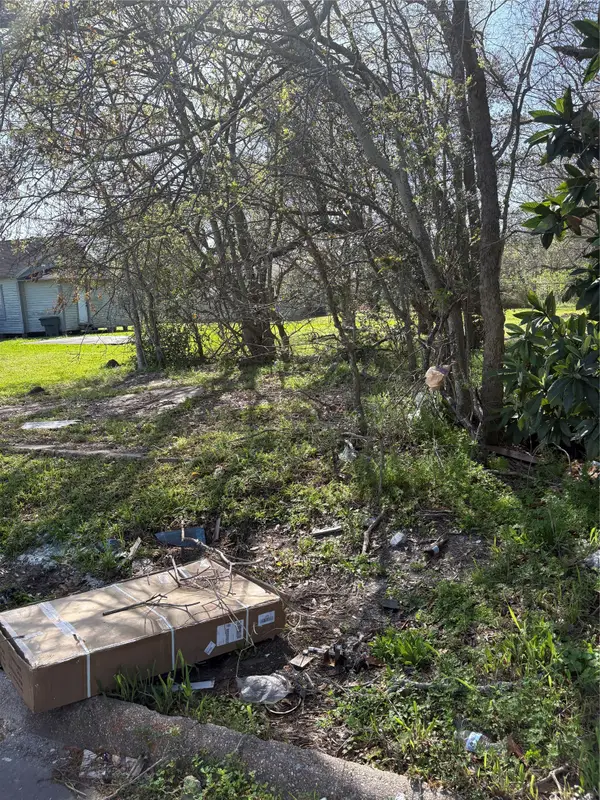 3435 Houston Street, Beaumont, TX 77705