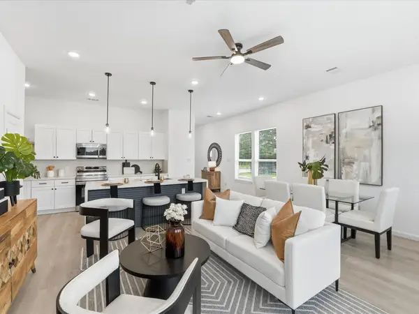864 Rachel Street #B, Houston, TX 77091