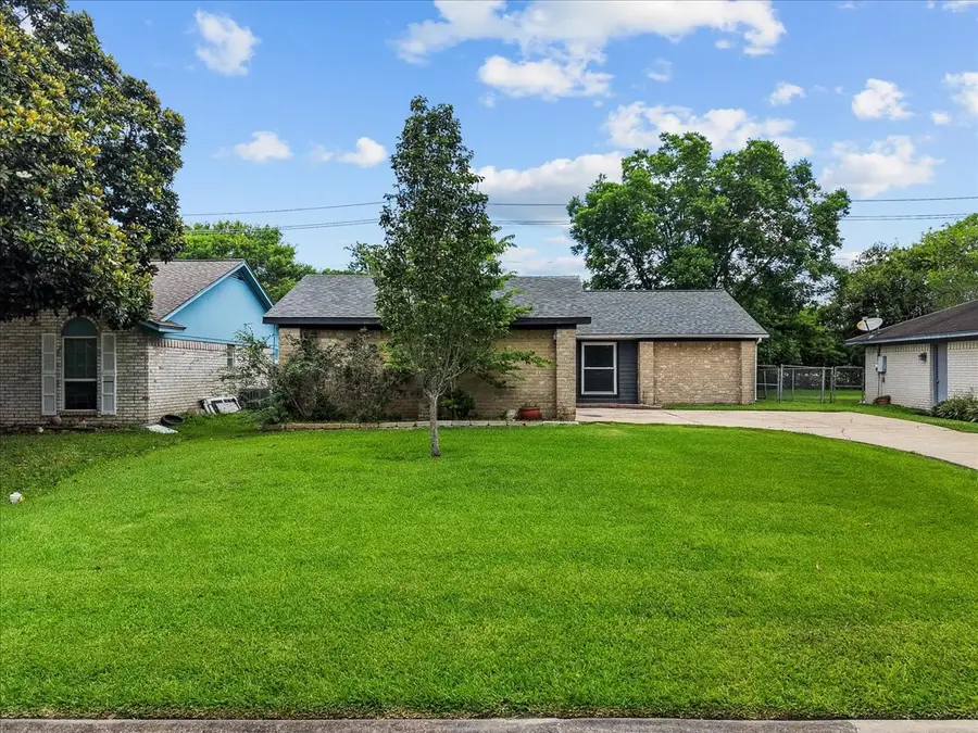 3206 Wavecrest Street, League City, TX 77573 - #3