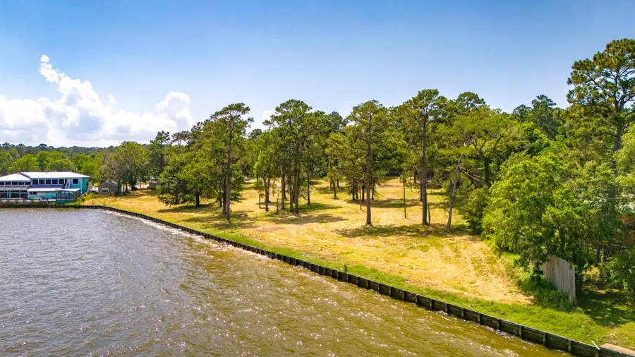 000 Shawnee Drive, Onalaska, TX 77360 - #3