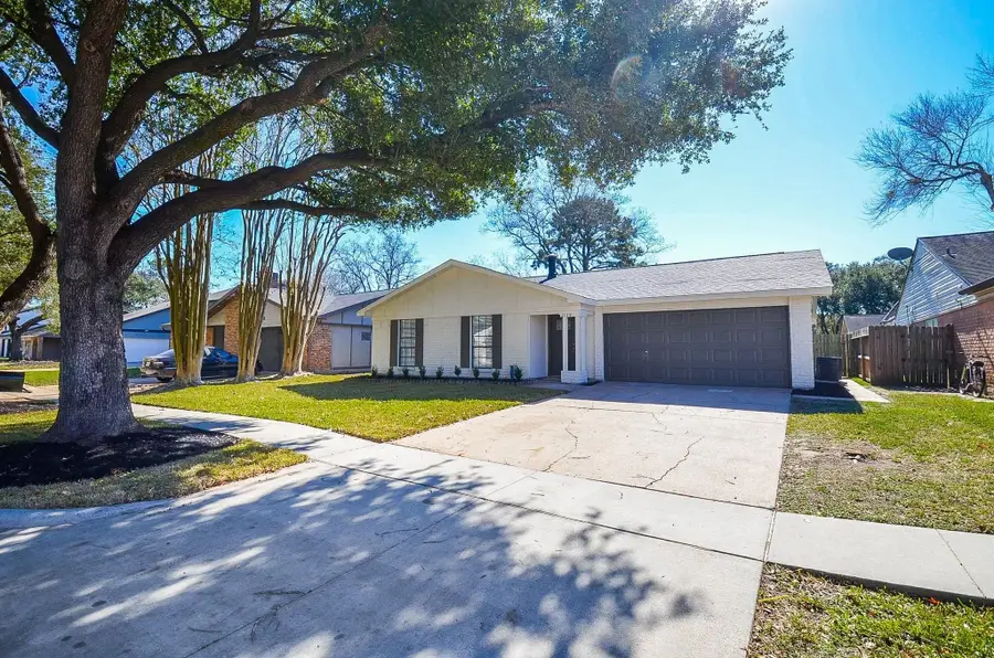 2119 Mustang Springs Drive, Missouri City, TX 77459 - Image #2