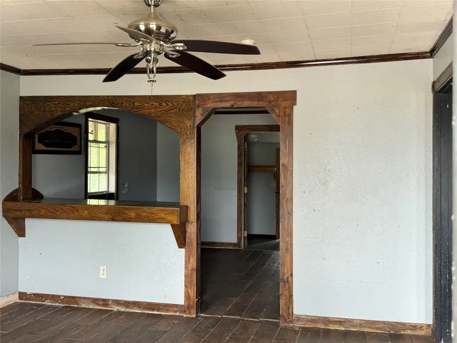 722 W 6th Street, Freeport, TX 77541 - #3