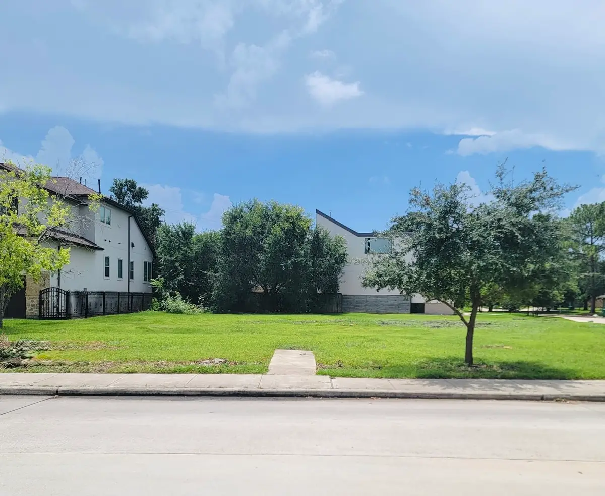 3831 Linkwood Drive, Houston, TX 77025 - Image #1