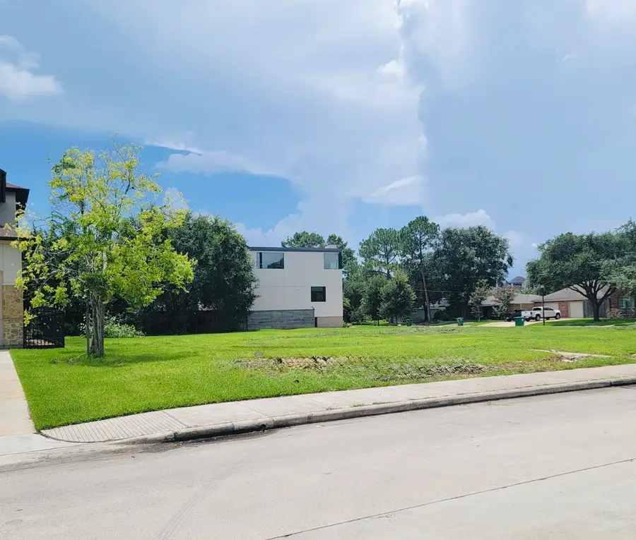 3831 Linkwood Drive, Houston, TX 77025 - Image #2