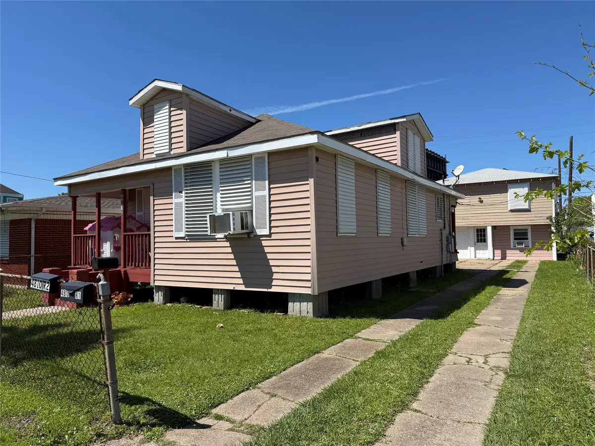 4810 Avenue K, Galveston, TX 77551 - #1