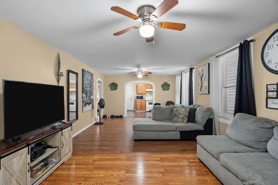 4810 Avenue K, Galveston, TX 77551 - #3