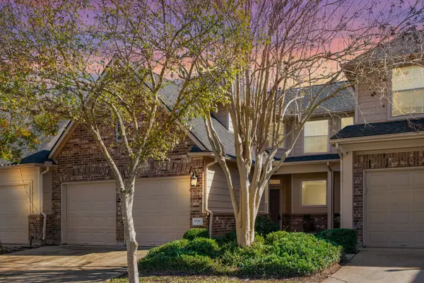 1742 Pepper Hill Lane, Sugar Land, TX 77479