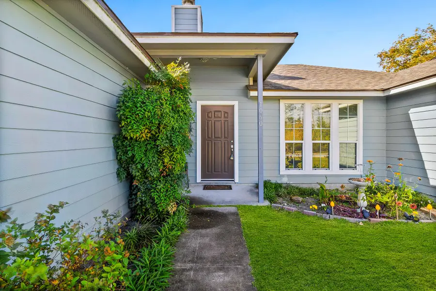 1060 Yaupon Cove Drive, Onalaska, TX 77360 - Image #3