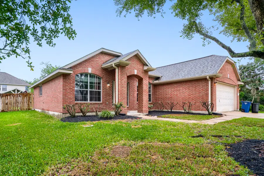 548 Small Cedar Drive, League City, TX 77573 - #2