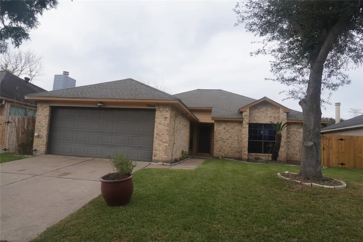 7014 Lost Thicket Drive, Houston, TX 77085 - Image #1