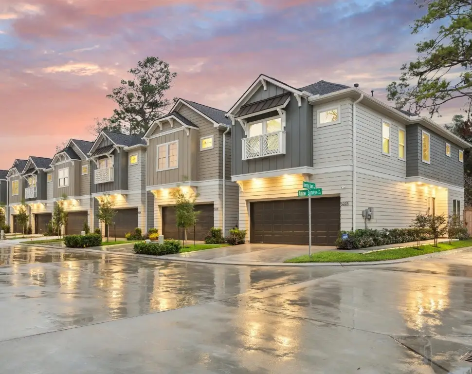 5205 Amber Sunrise Drive, Houston, TX 77018 - #1