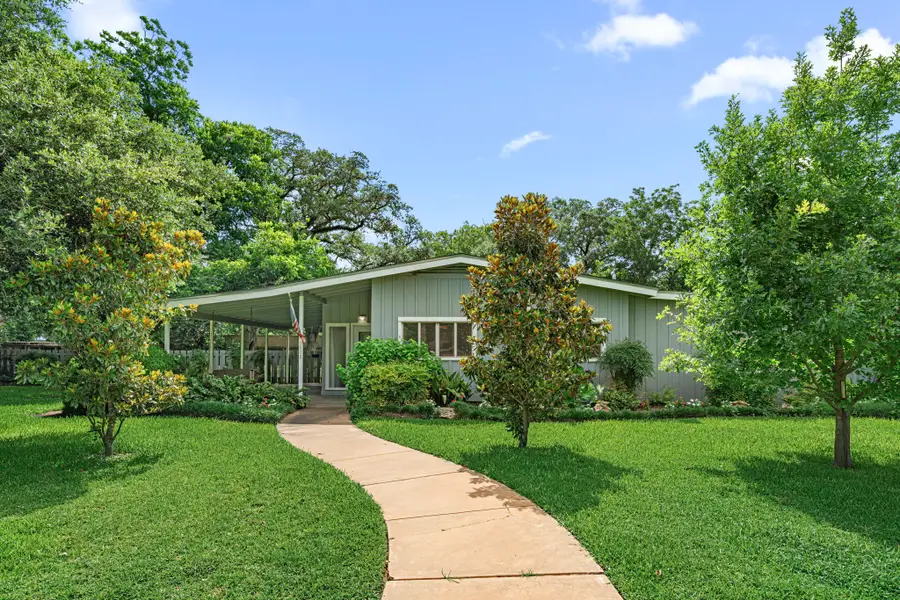 1908 Milam Street, Columbus, TX 78934 - #2