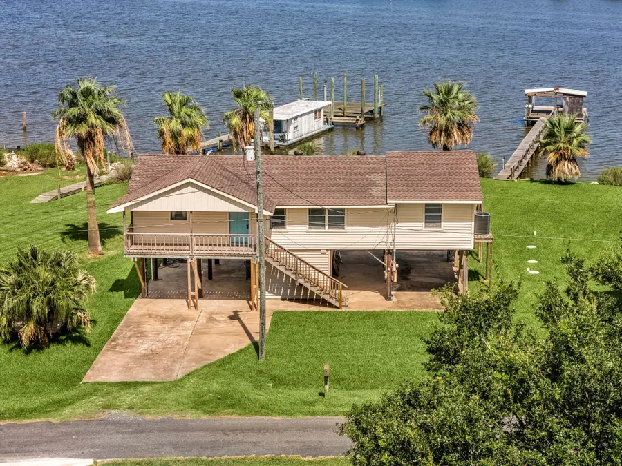 8805 Harbour Drive, Dickinson, TX 77539 - #3
