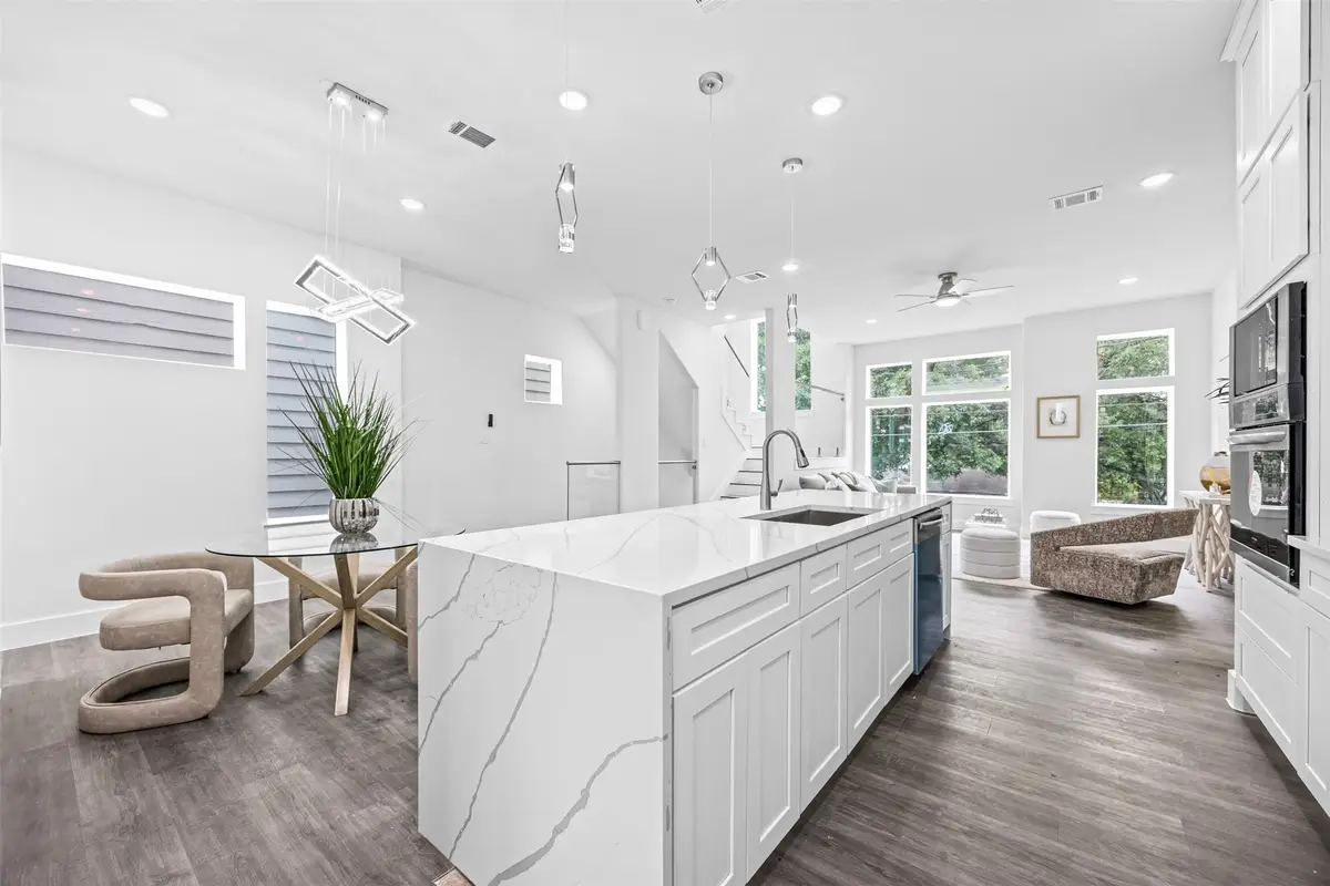 6721 Saint Augustine Street, Houston, TX 77021 - Image #1