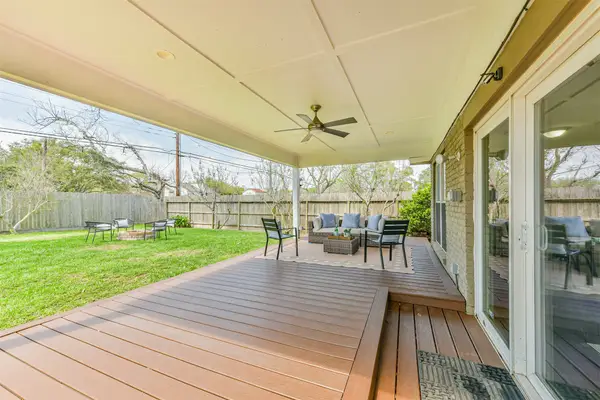 10902 Braewick Drive, Houston, TX 77096