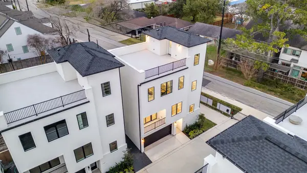 8704 Ojeman Villas Drive, Houston, TX 77055