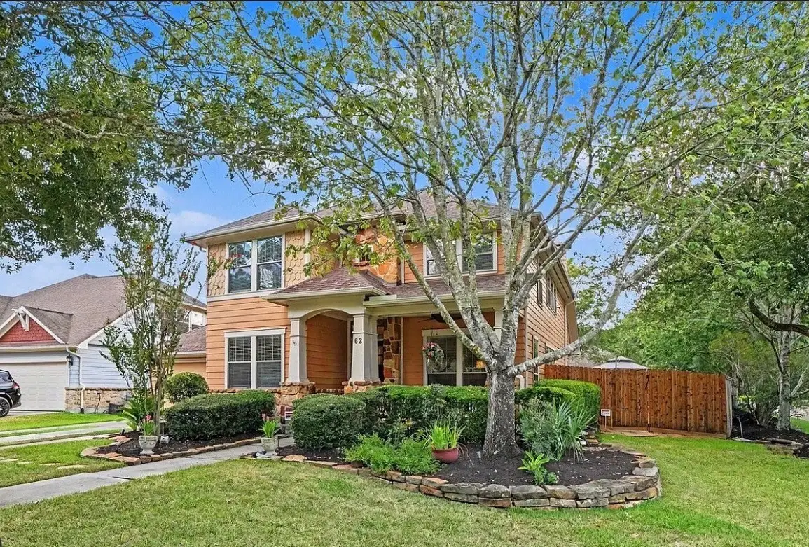 62 W Tapestry Park Circle, The Woodlands, TX 77381 - #1