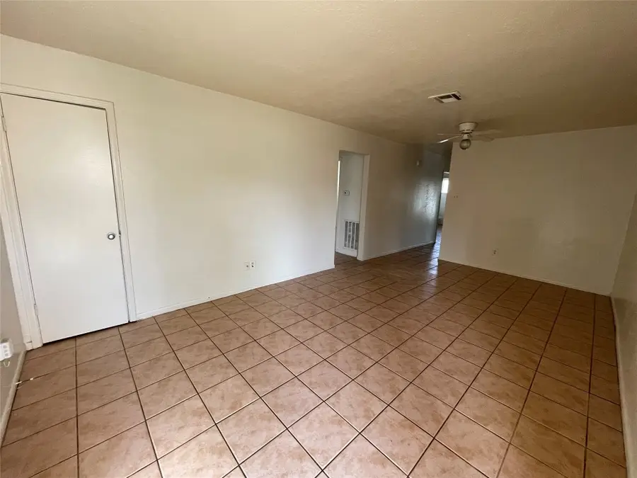 9436 Tooley Drive, Houston, TX 77031 - #2