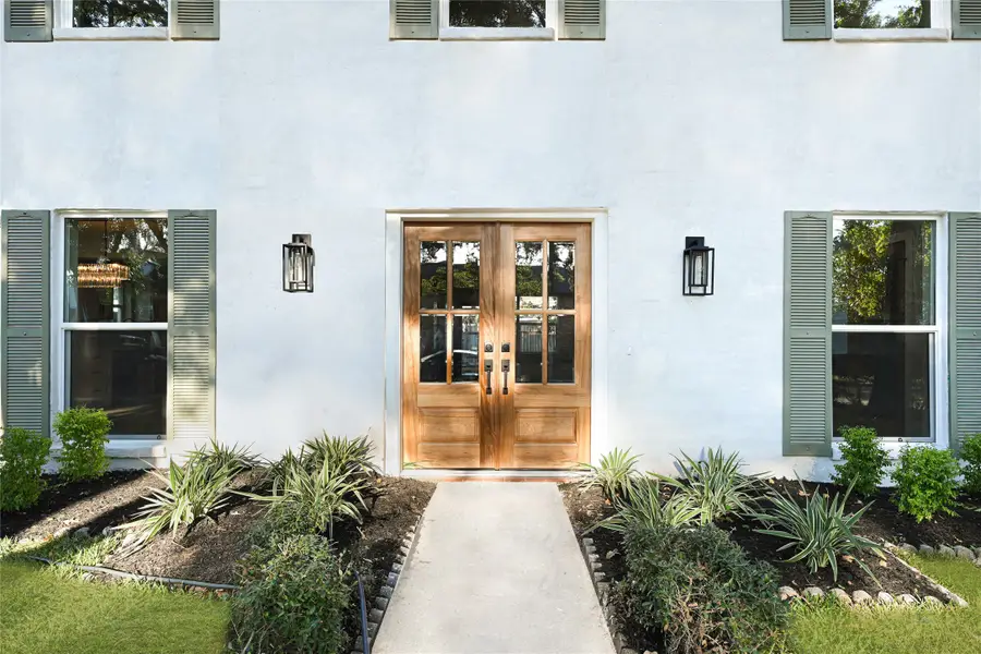 5610 Oak Trail Lane, Houston, TX 77091 - Image #3