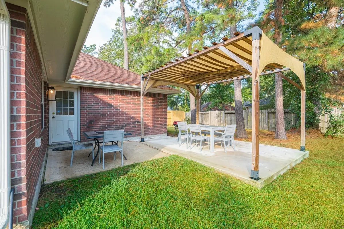 46 S Wynnoak Circle, The Woodlands, TX 77382 - #1