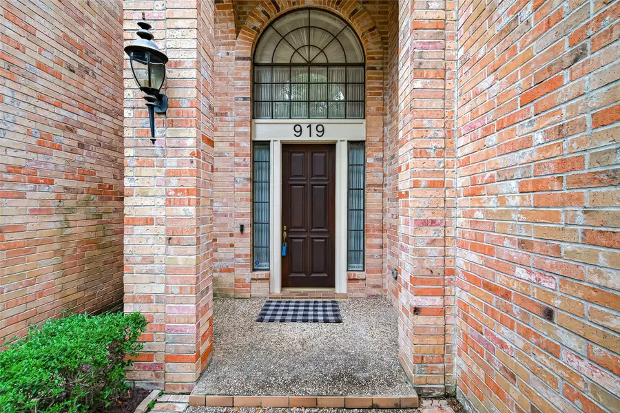 919 Ivy Parkway Drive, Houston, TX 77077 - #2