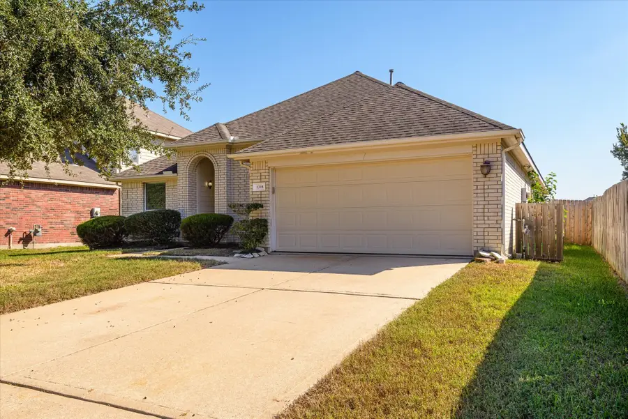 1318 Auburn View Lane, Fresno, TX 77545 - Image #2