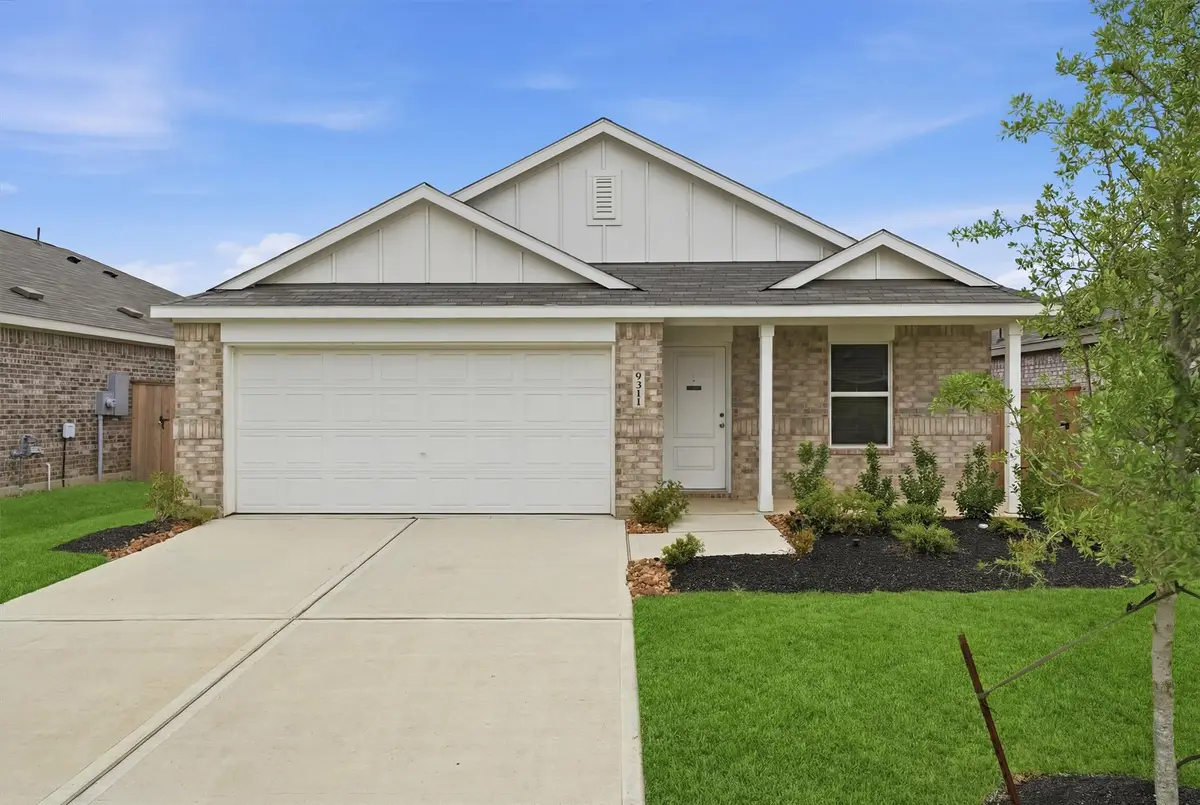 9311 Coral Trout Way, Baytown, TX 77521 - #1