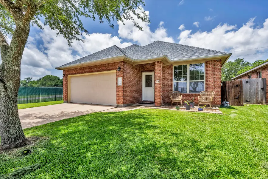 6658 Hawkins Hill Lane, Dickinson, TX 77539 - #2