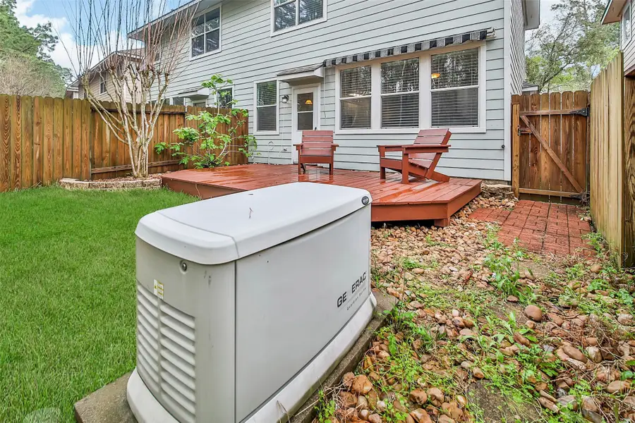 35 Ledgestone Place, The Woodlands, TX 77382 - #3