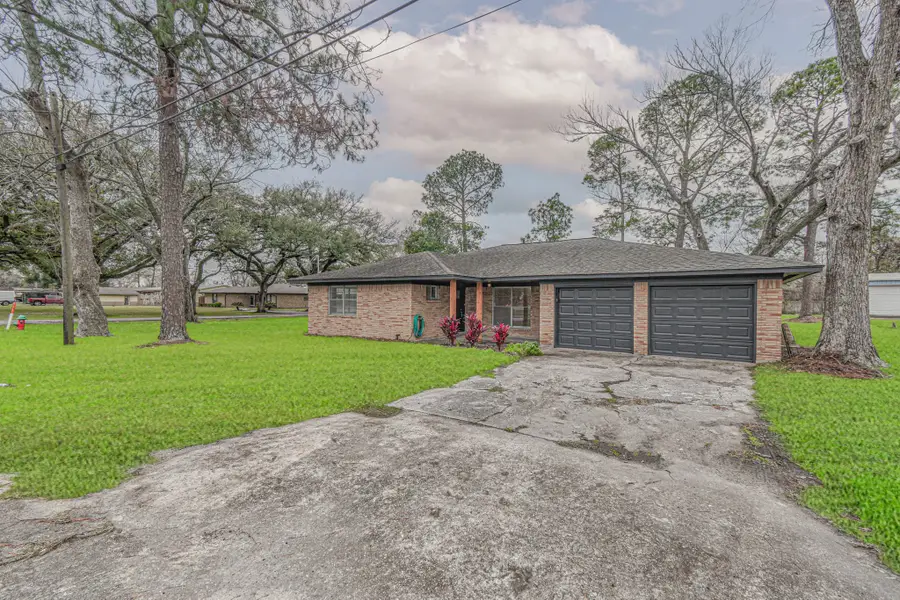 2834 Pansy Street, Pasadena, TX 77503 - Image #2