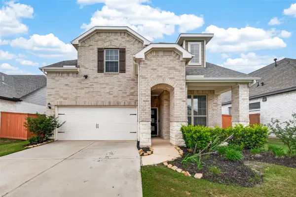 7319 Woodlark Ridge Drive, Katy, TX 77493