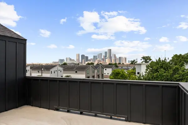 3209 Baer Street #B, Houston, TX 77020