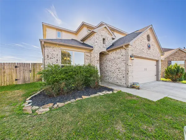 3202 Explorer Drive, Texas City, TX 77591