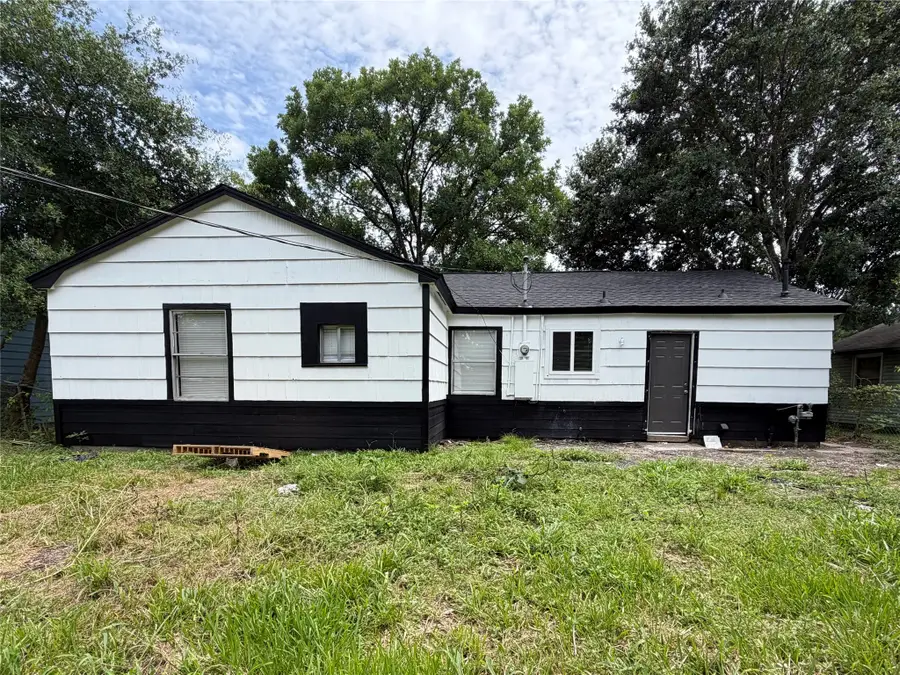 5715 Lakefield Drive, Houston, TX 77033 - #2