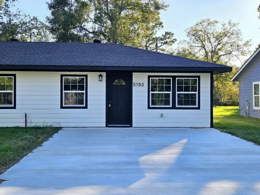 5190 Parkview Drive, Beaumont, TX 77705 - Image #2