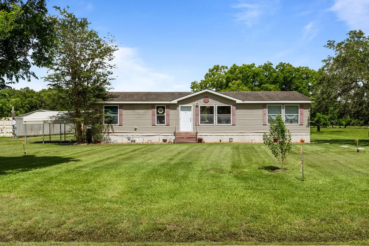 468 County Road 545, Alvin, TX 77511 - #1