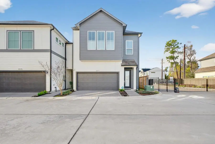 2317 Warhol Way, Houston, TX 77091 - Image #2