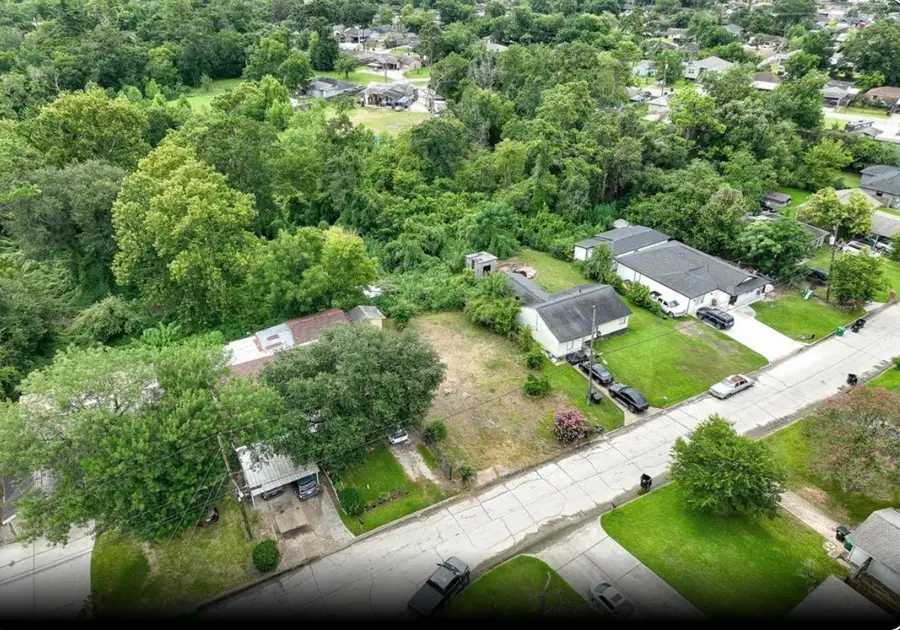 9230 Forest View St, Houston, TX 77078 - Image #3