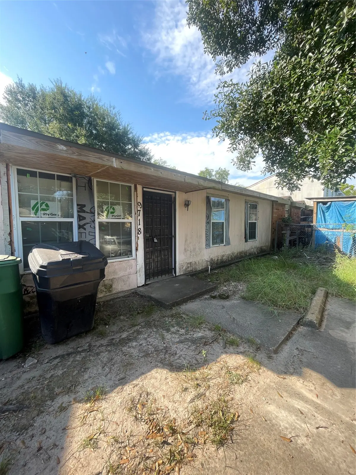 9718 Farragut Street, Houston, TX 77078 - #1