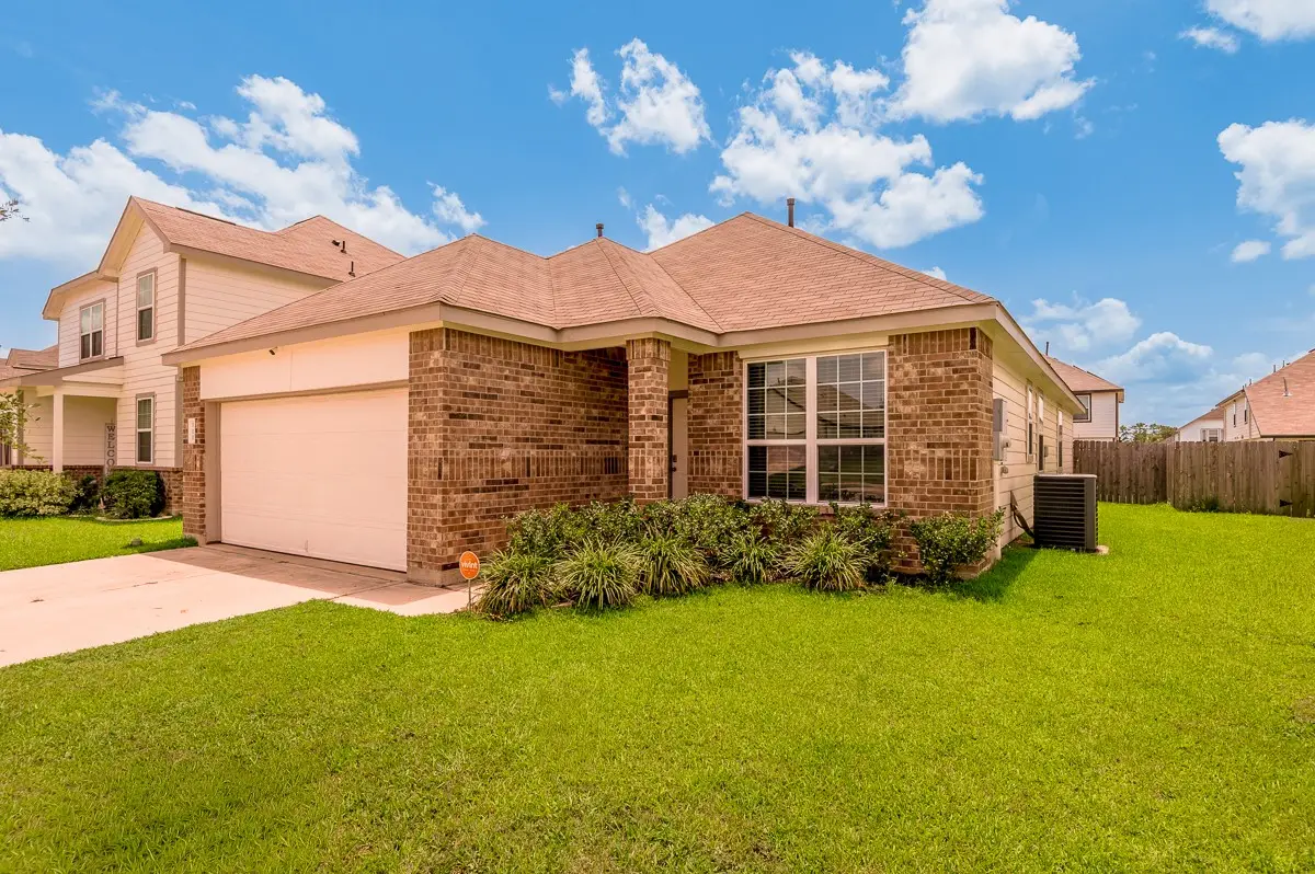 111 Pronghorn Drive, Huntsville, TX 77320 - #1