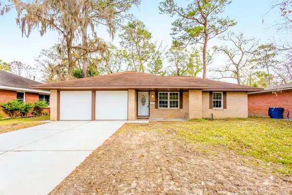 2801 Oak Drive, Dickinson, TX 77539