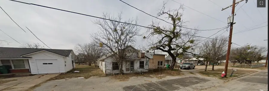 1400 S Concho Street, Coleman, TX 76834 - #2